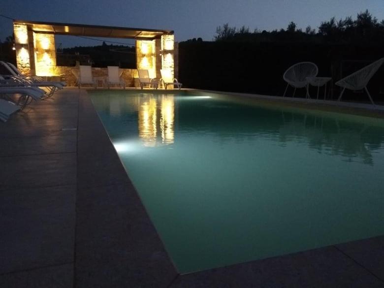 אפרטהוטל זכארו Alex House מראה חיצוני תמונה